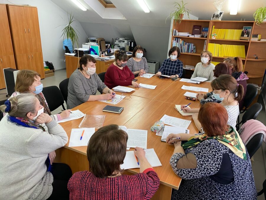 От идеи до проекта – о вопросах подготовки конкурсных заявок рассказали в Комплексном центре