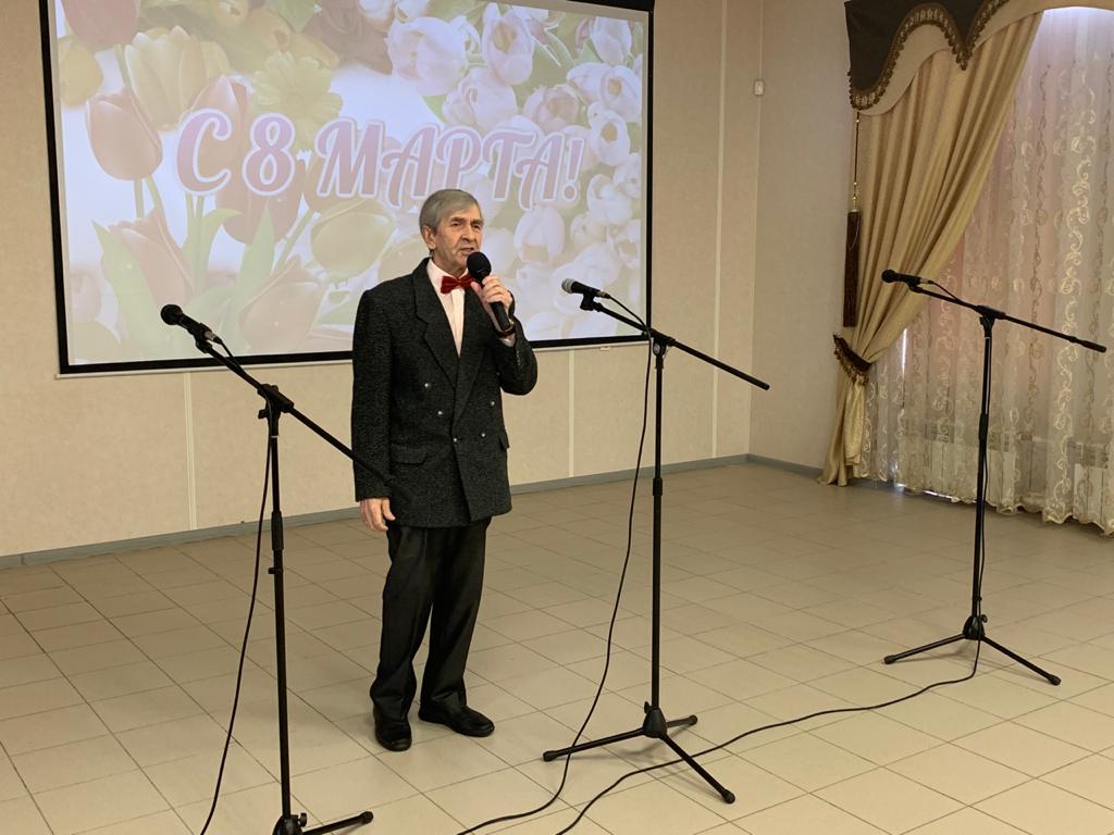 В преддверии самого прекрасного весеннего праздника в Комплексном центре проходит череда праздничных мероприятий