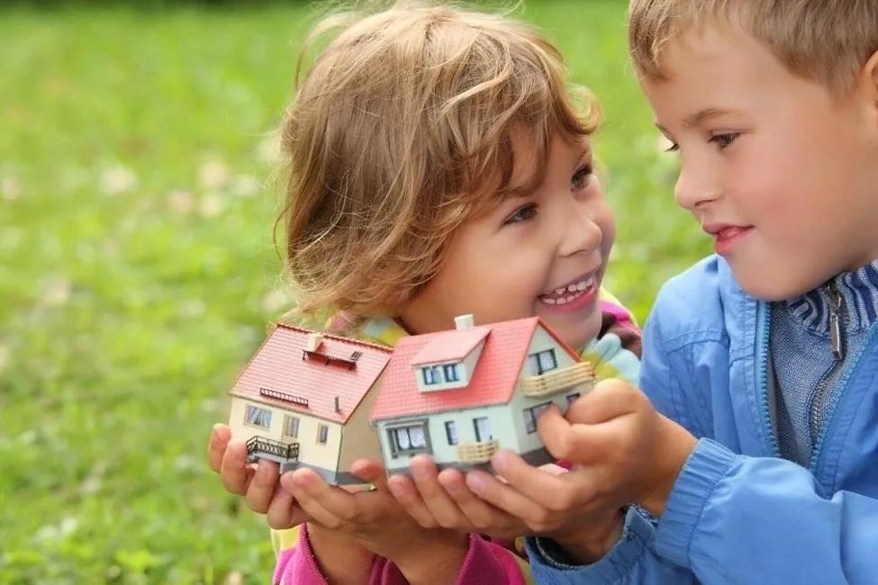 Важная информация для вологжан - детей-сирот и детей, оставшихся без попечения родителей