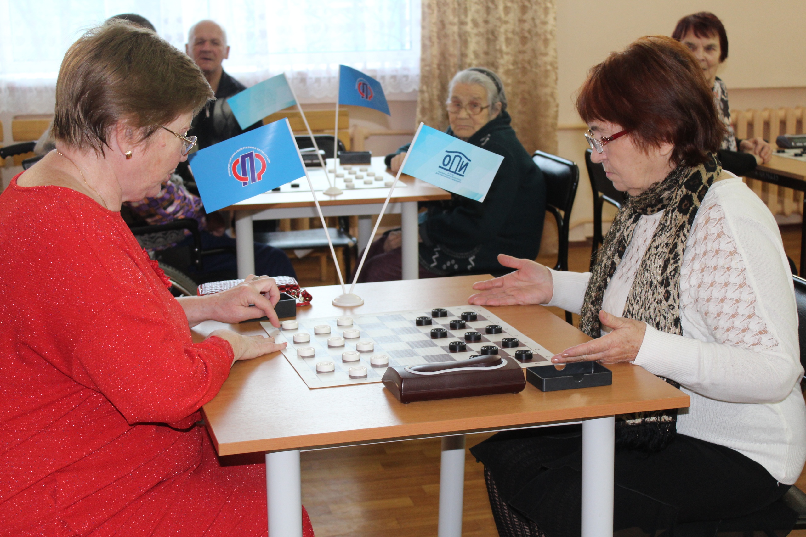 Команда Комплексного центра приняла участие в шахматно-шашечном турнире
